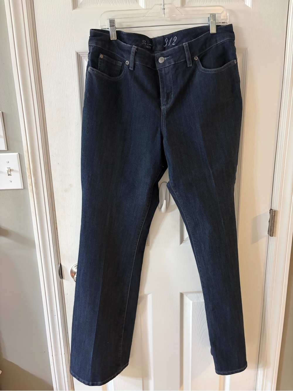 The Limited Women's Dark Blue Jeans - Classic Straight Leg
